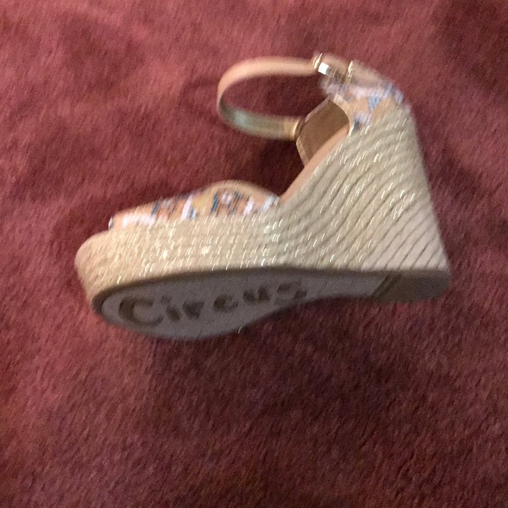 Wedge heels - Picture 2 of 4